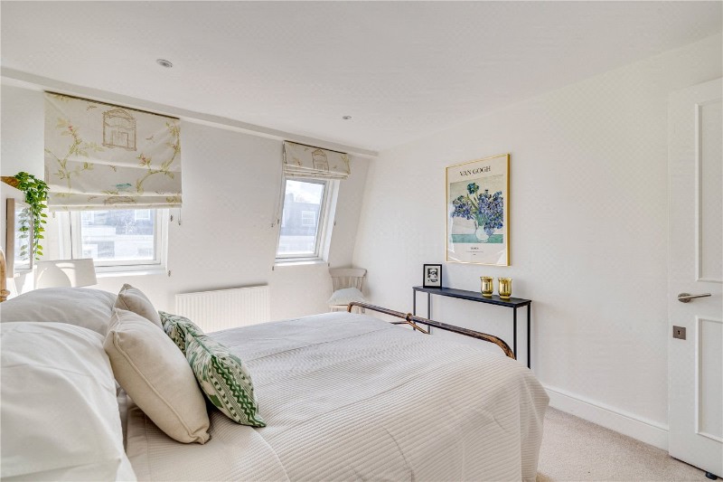 Kempson Road, London, SW6