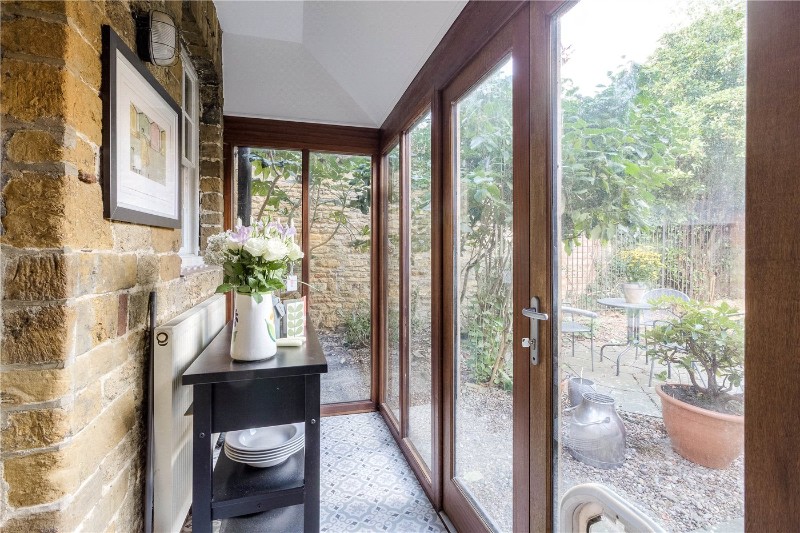 Abington Cottages, Northampton, Northamptonshire, NN1