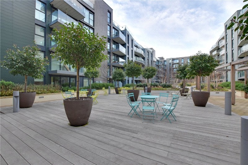 Hawthorne Crescent, London, SE10