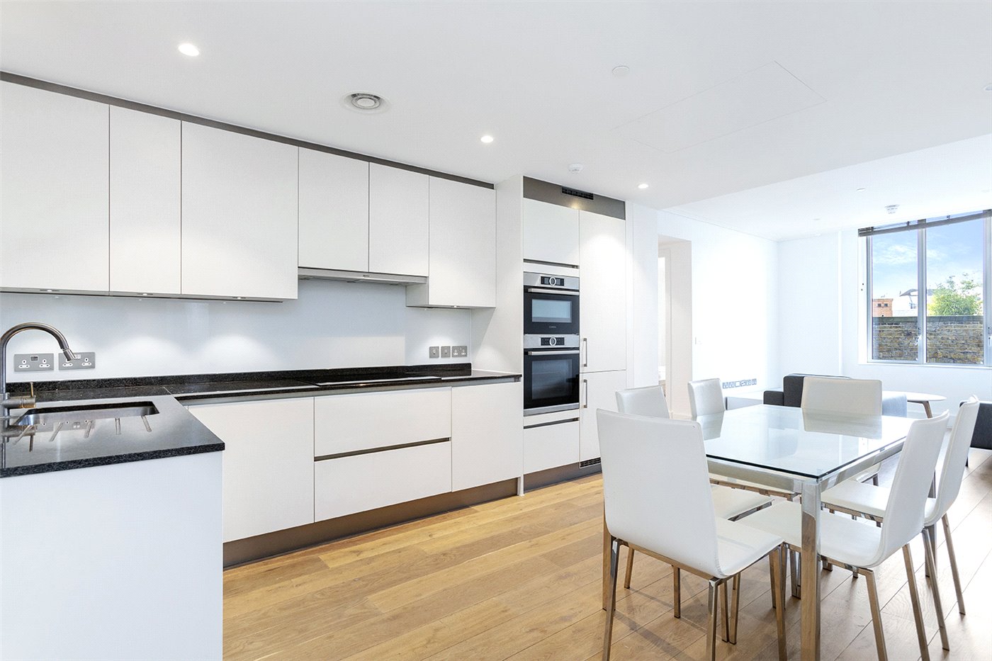 Kingsway, London, WC2B
