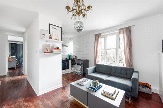 Peckett Square, Highbury Grange, N5