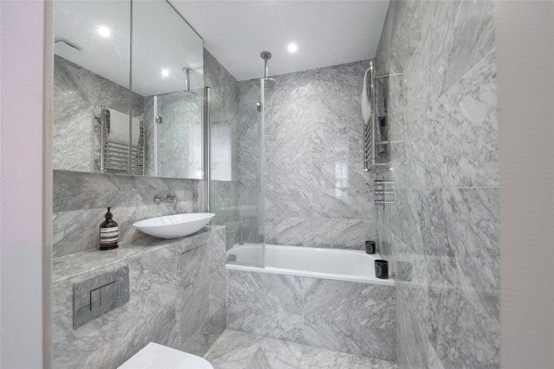 Randolph Avenue, London, W9