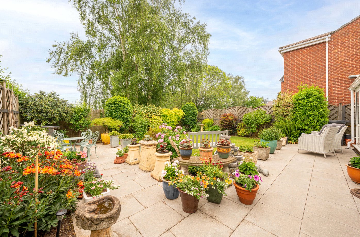 Gaden Patio