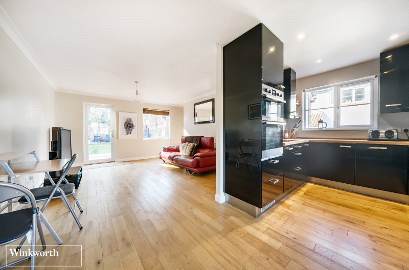 Clover Field, Lychpit, Basingstoke, Hampshire, RG24