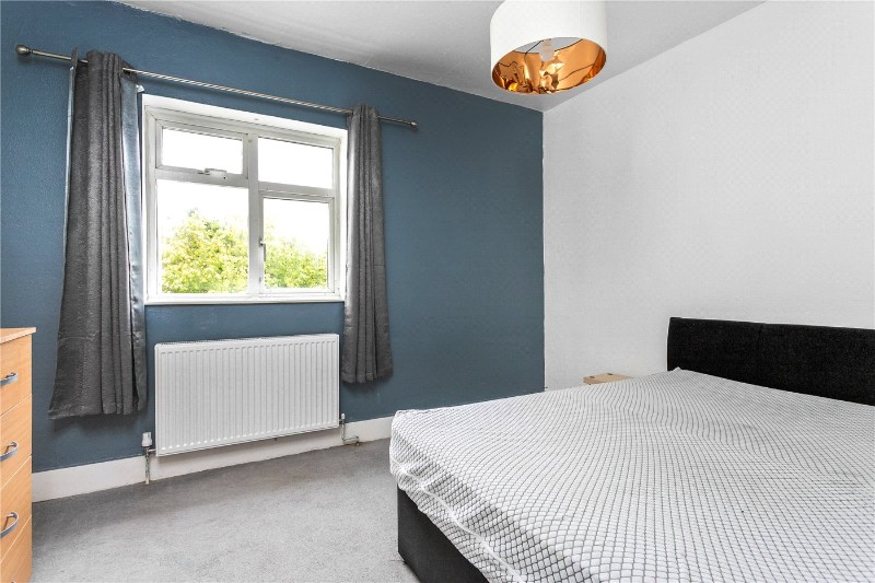 Hainault Road, London, E11