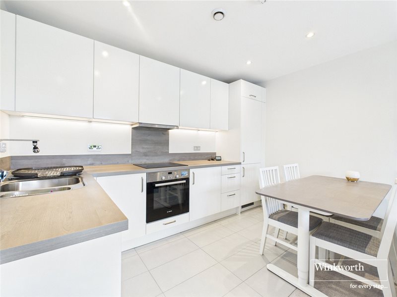 Osprey House, Bedwyn Mews, Reading, Berkshire, RG2