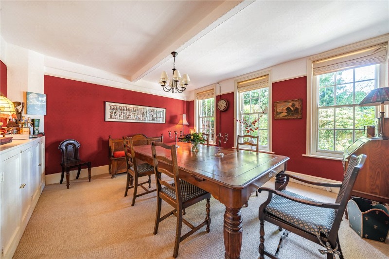 Trunk Road, Farnborough, Hampshire, GU14