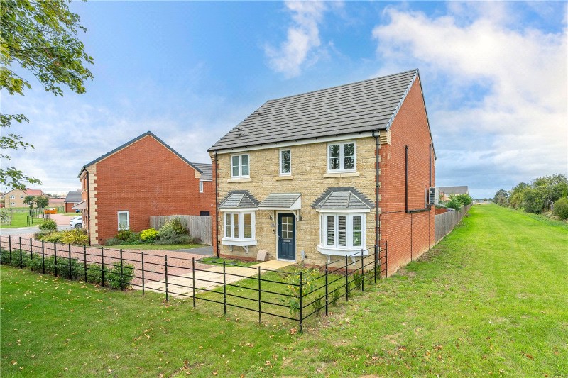 Harrier Way, Market Deeping, Peterborough, Lincolnshire, PE6