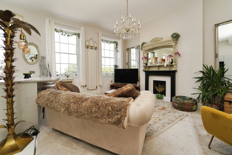 Lansdown Crescent, Cheltenham, Gloucestershire, GL50