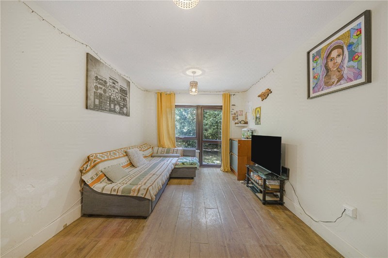 Farrow Place, London, SE16