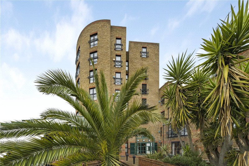 Russell Place, London, SE16