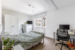 Chiswick High Road, London, W4