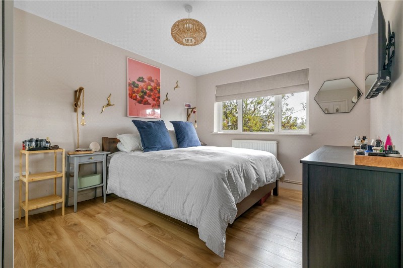 Langdale Close, London, SE17