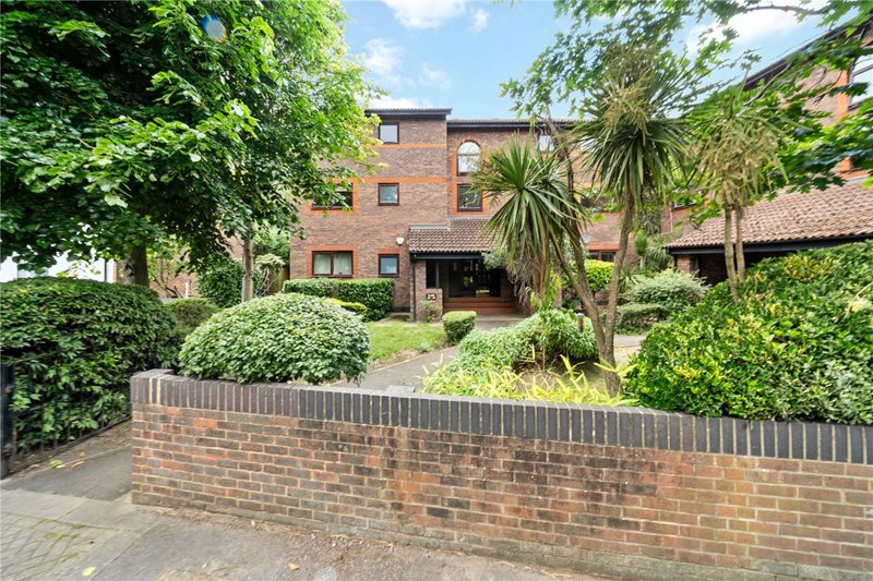 Shipwright Road, London, SE16