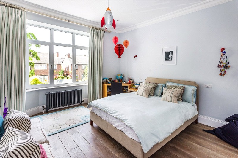 Deodar Road, London, SW15