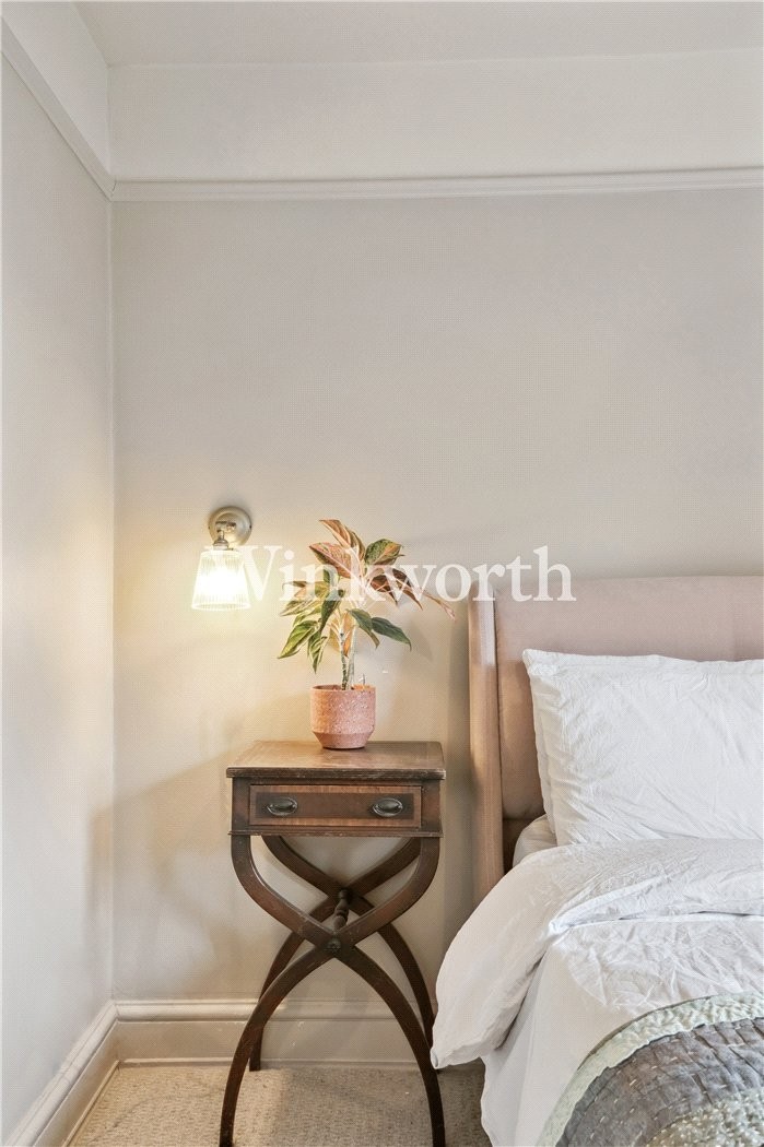 Alexandra Grove, London, N4