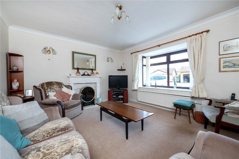 Dorchester Avenue, Bourne, PE10