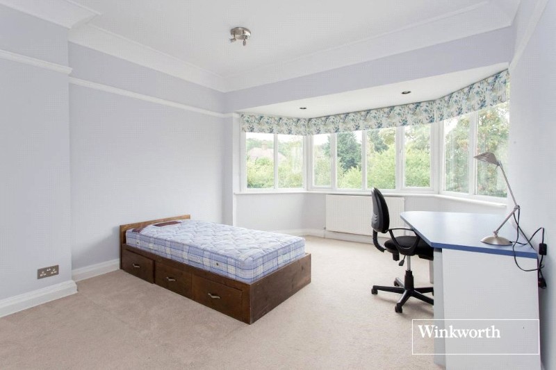 Dunstan Road, London, NW11