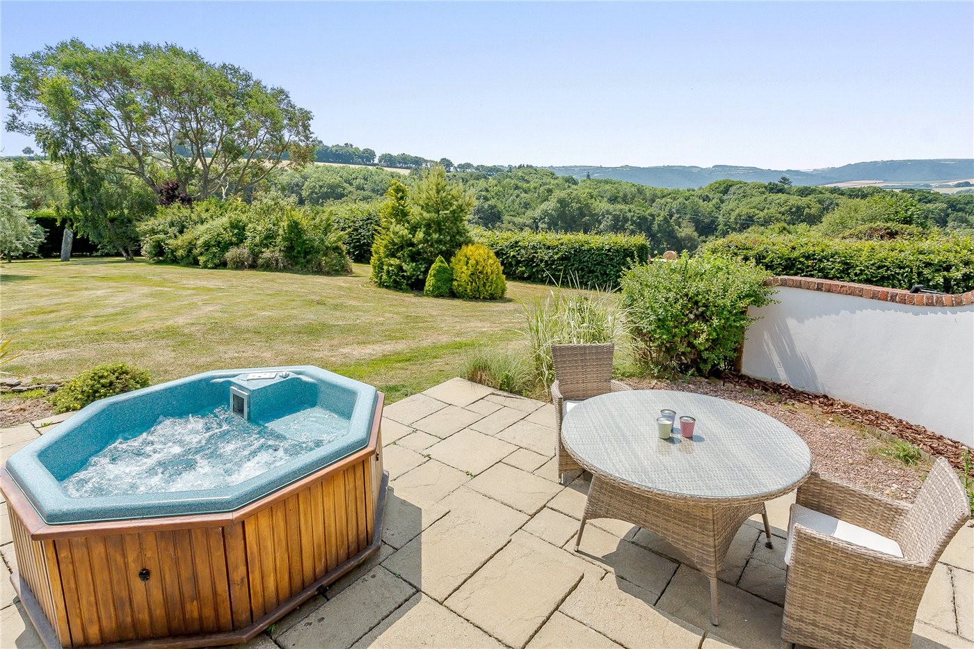 4 bedroom property for sale in Dunsford, Exeter, Devon, EX6 (Ref