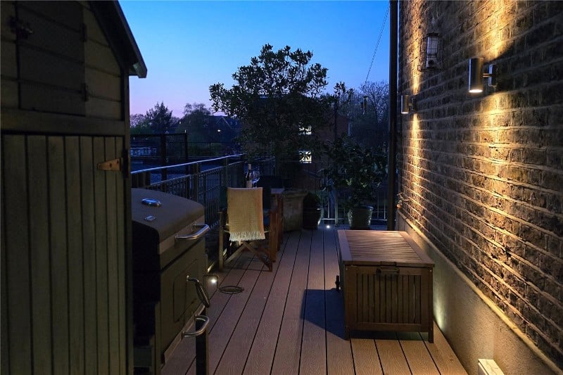 Chiswick High Road, London, W4
