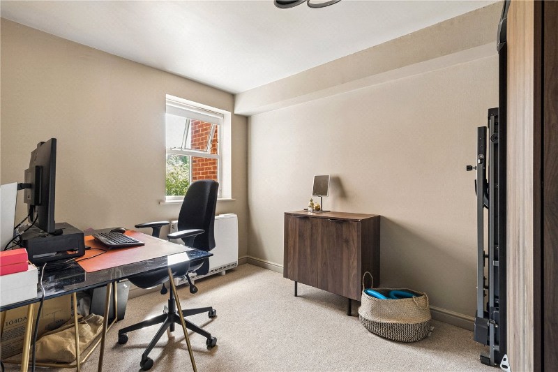 Elderfield Place, London, SW17