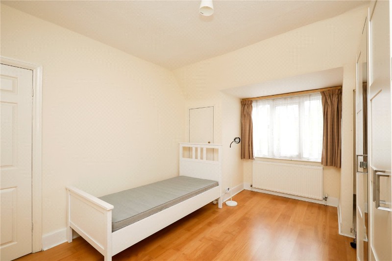 Rosemont Road, London, W3