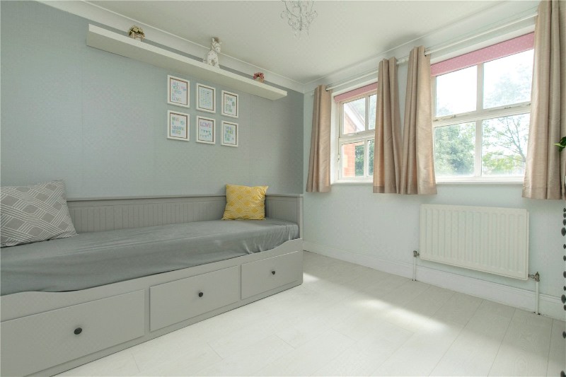 Montgomerie Mews, London, SE23