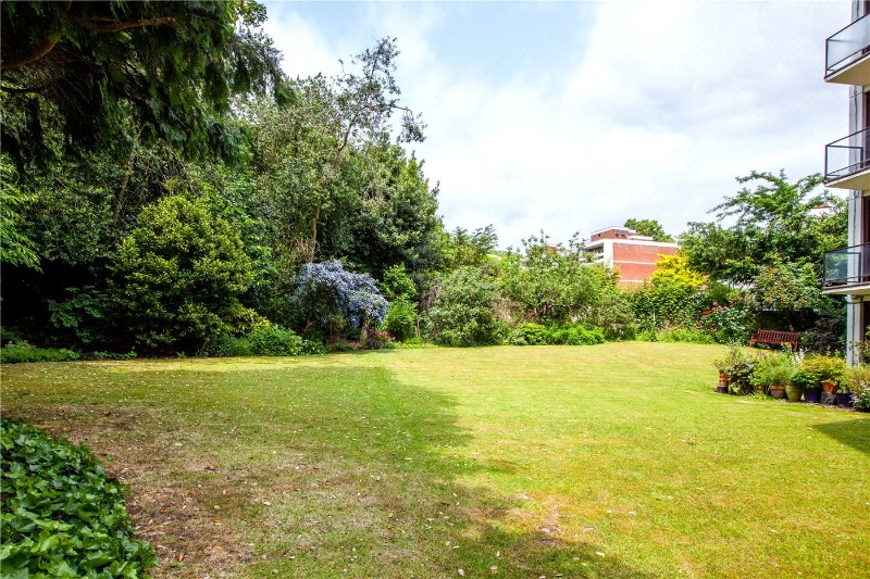 Southwood Heights, Southwood Lawn Road, London, N6