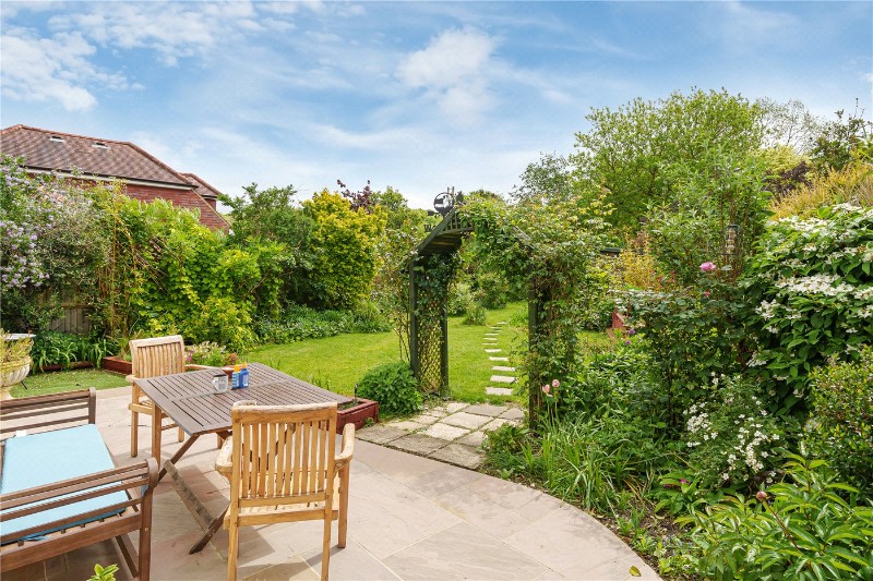 Station Road, Bentley, Farnham, Hampshire, GU10