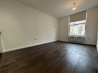 Princess Crescent, London, N4