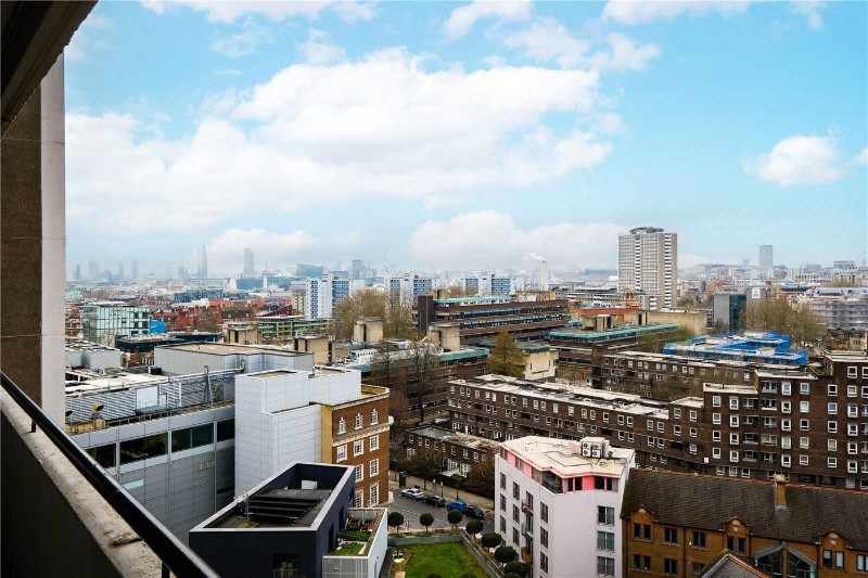 Hall Street, London, EC1V