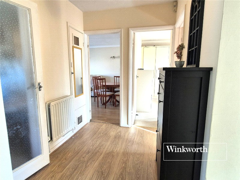 South Mount, High Road, Whetstone, London, N20