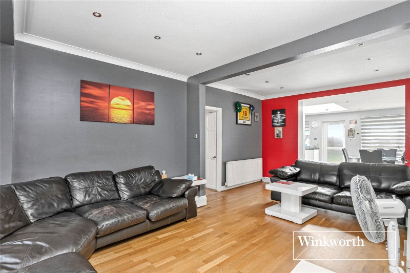 Great North Road, Barnet, EN5