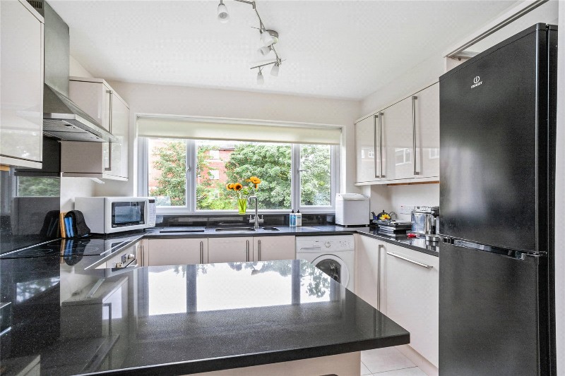 Somerset Road, New Barnet, EN5