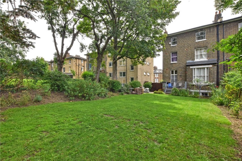 Granville Park, Lewisham, London, SE13