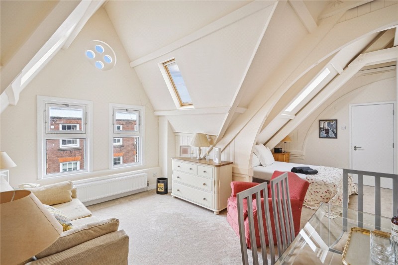 Walton Street, London, SW3