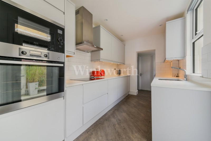 Blandford Avenue, Beckenham, BR3