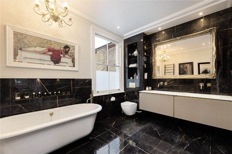 Carmalt Gardens, London, Putney, SW15