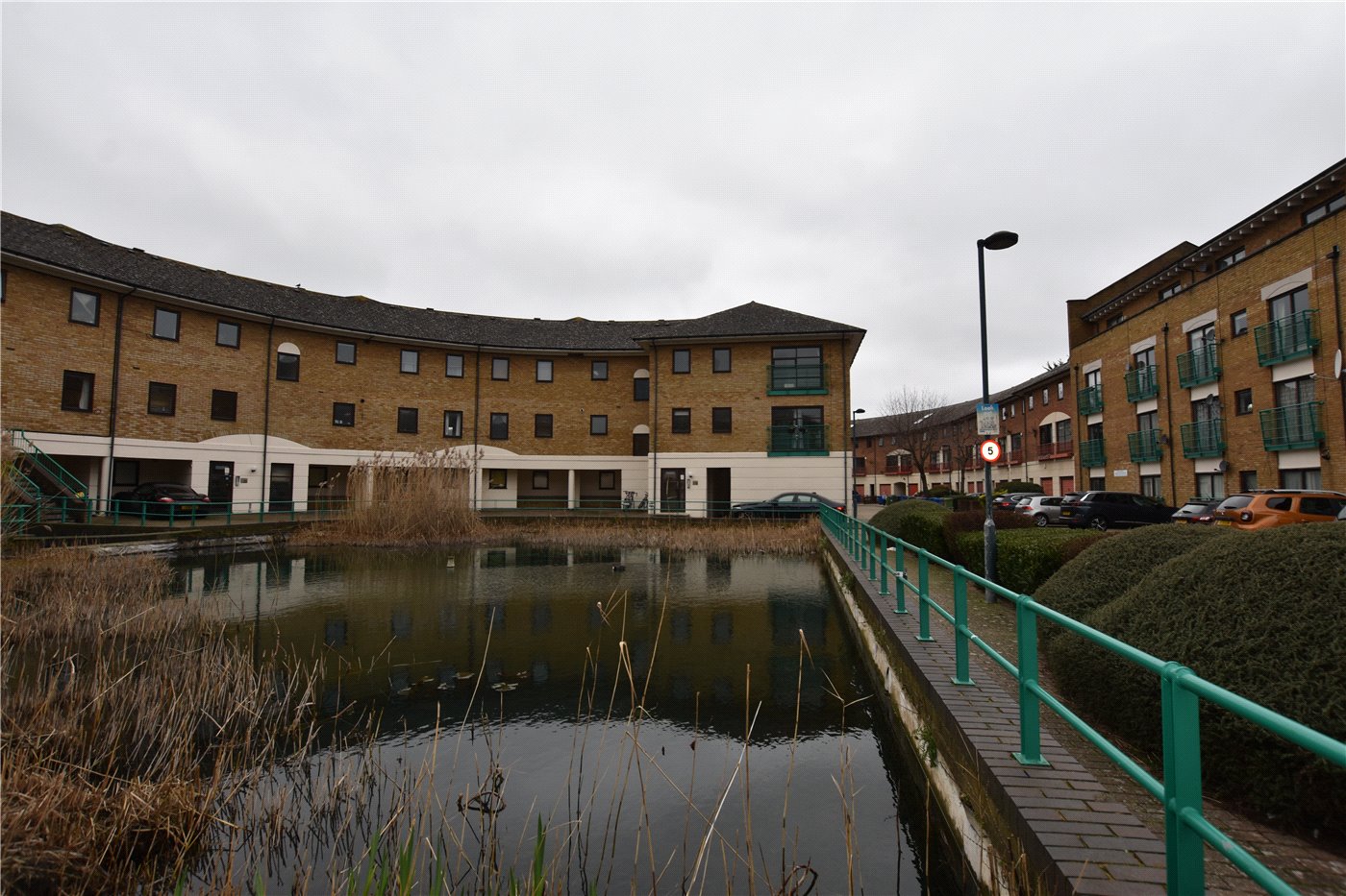Plover Way, London, SE16