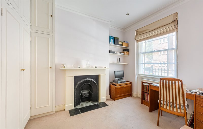 Aylesford Street, London, SW1V
