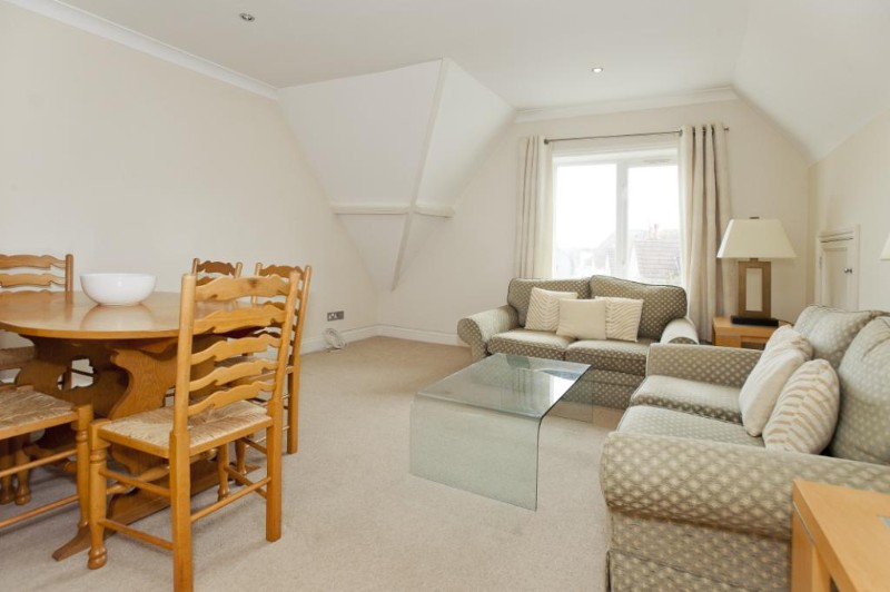 Beaulieu Road, Alum Chine, Dorset, BH4