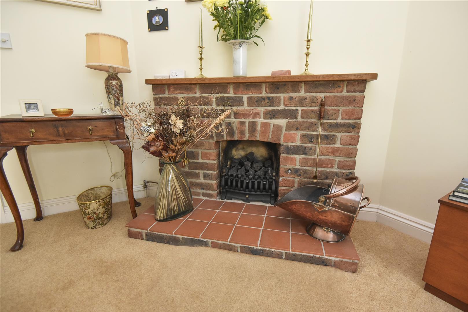 A FIREPLACE.JPG