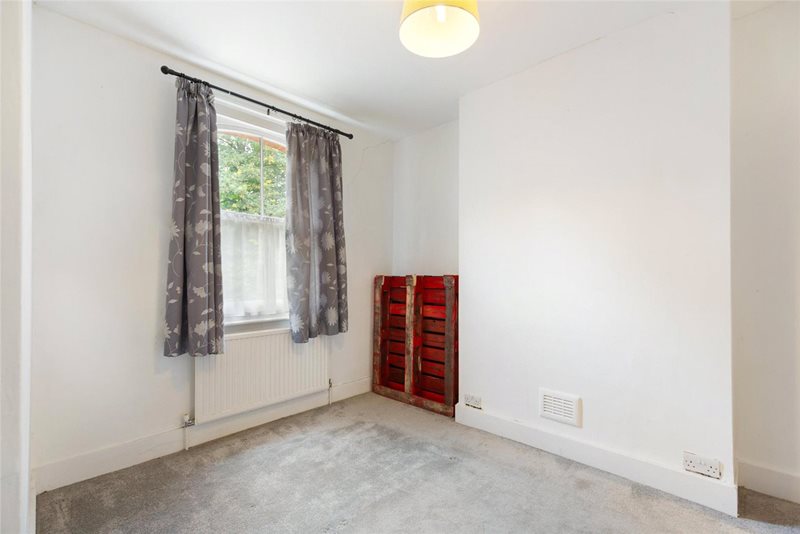Highland Road, London, SE19