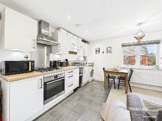 Fullbrook Avenue, Spencers Wood, Reading, Berkshire, RG7