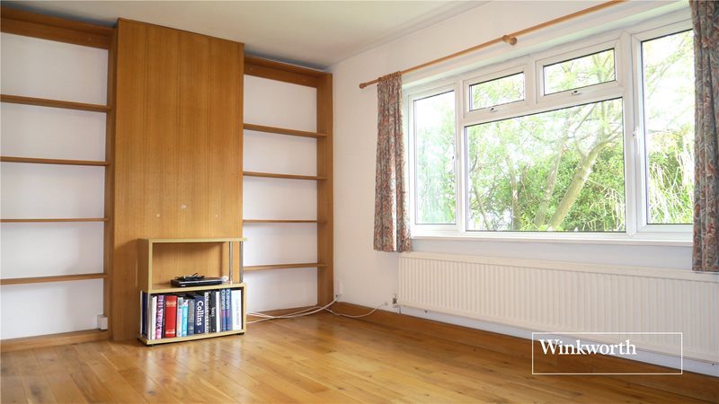Brett Road, Barnet, EN5