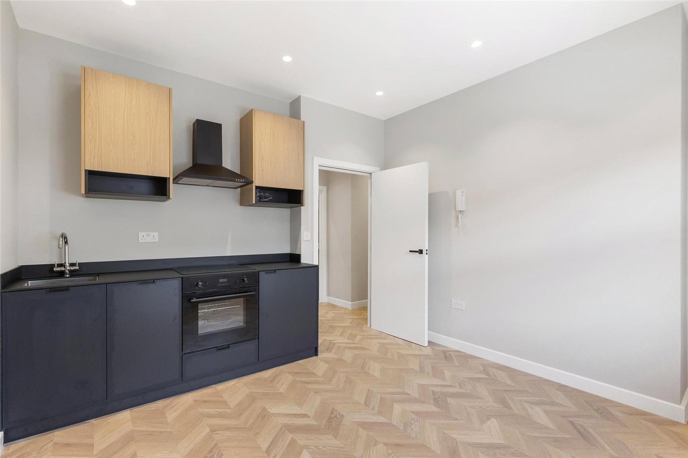 Anerley Hill, London, SE19