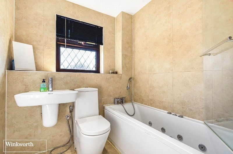 Thyme Close, Chineham, Basingstoke, Hampshire, RG24