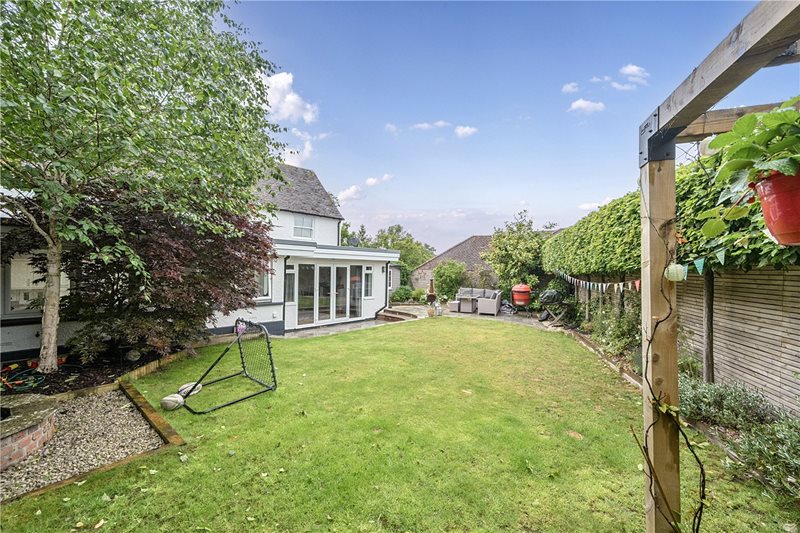 Lavender Lane, Rowledge, Farnham, Surrey, GU10
