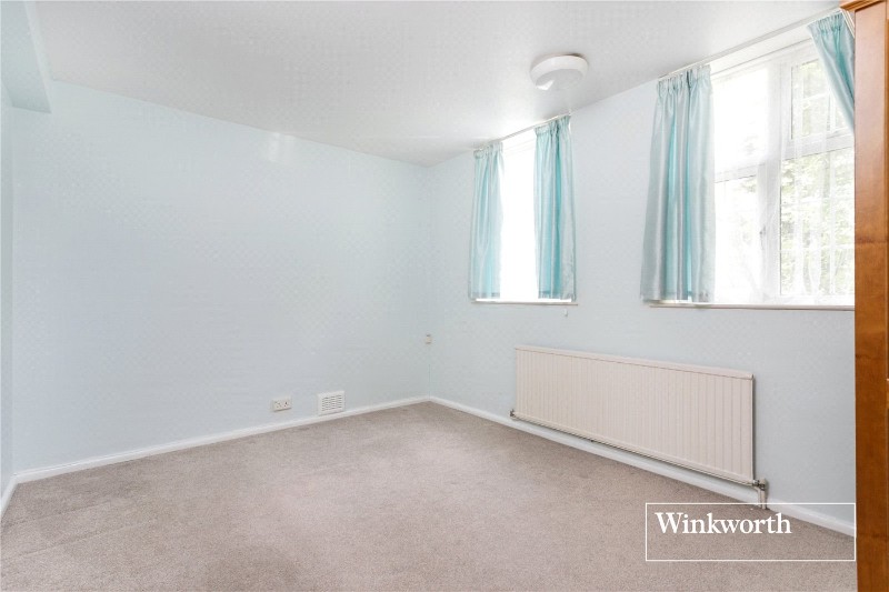 East End Road, Finchley, London, N3