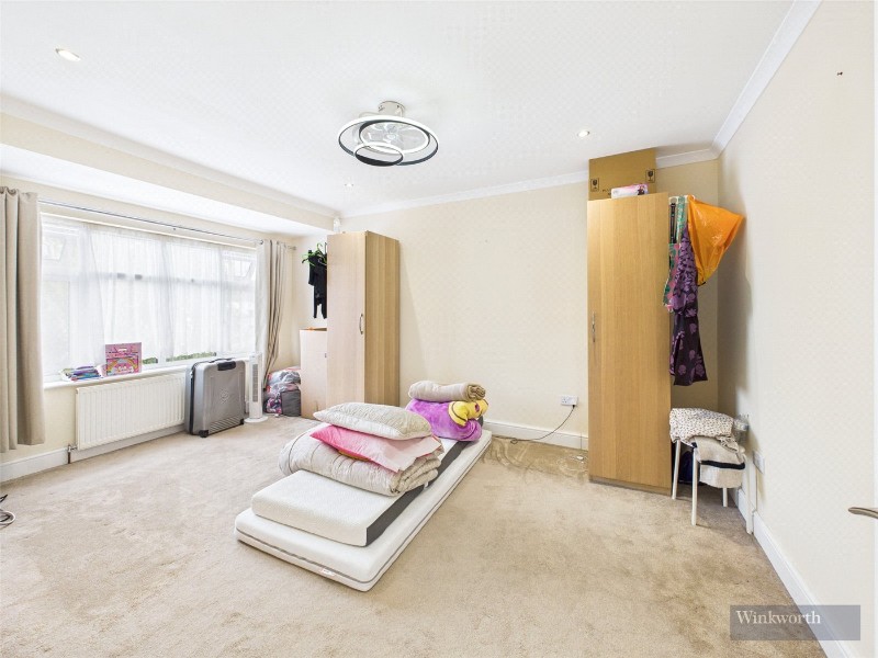 Tolworth Rise South, Surbiton, KT5
